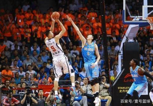 献关键得分 献关键得分