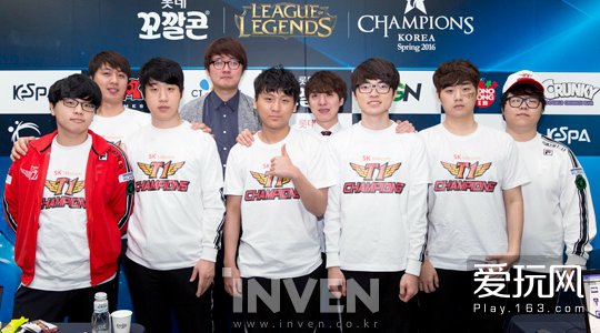 地的小学生 地的小学生