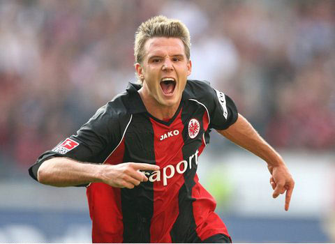 总收入通常 总收入通常